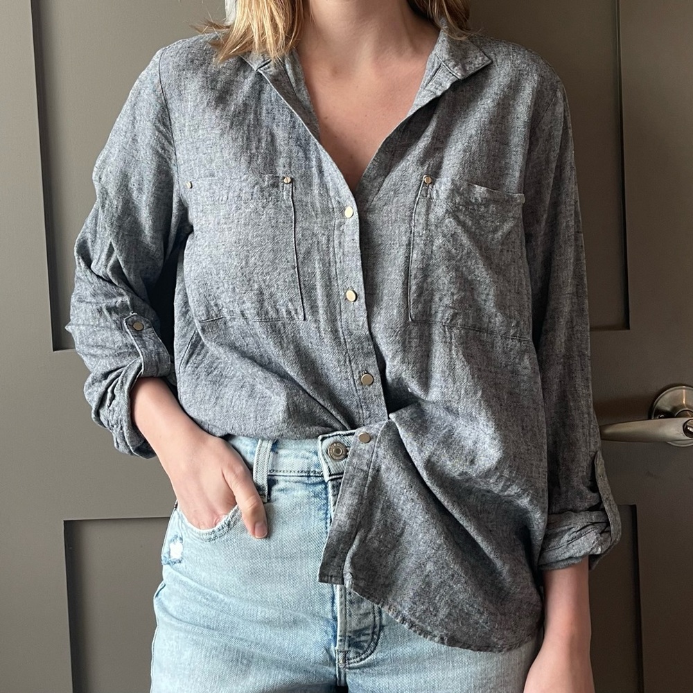 2 FOR $20 SALE | JONES NEW YORK | Blue-Grey Linen Blend Button Down Blouse